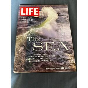 Vintage LIFE Magazine Dec 21 1962 Special Double Issue The Sea Coca-Cola Santa